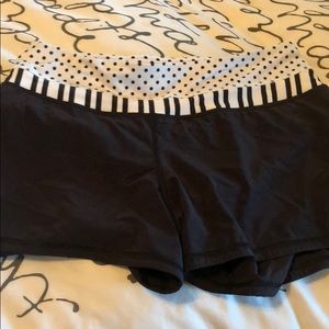 lululemon athletica Shorts - Lululemon speed short size 6 lululemon athletica Shorts - Lululemon speed short size 6